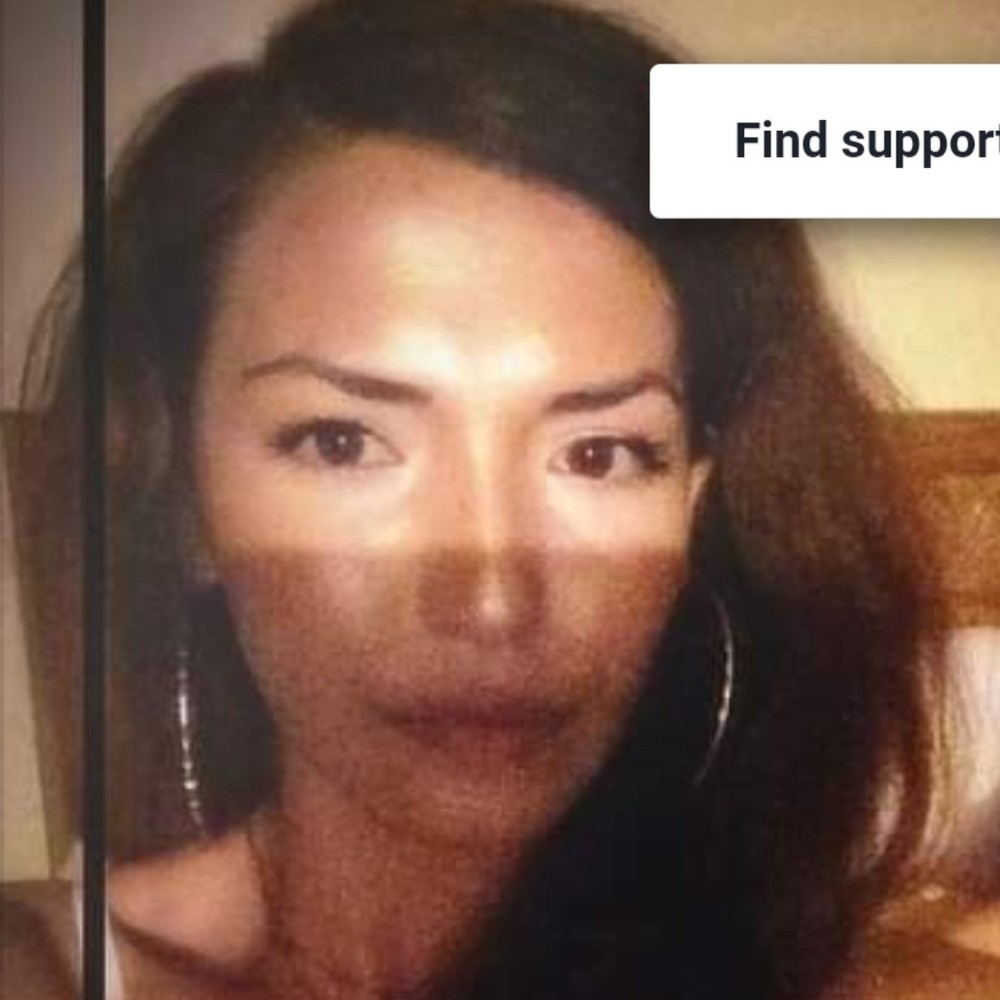 Meet your Posher, Demi